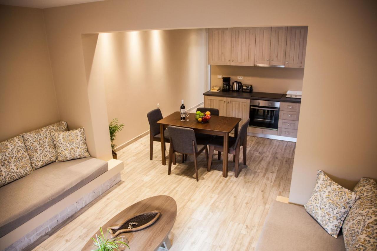 סבורונטה Paporas Apartments מראה חיצוני תמונה